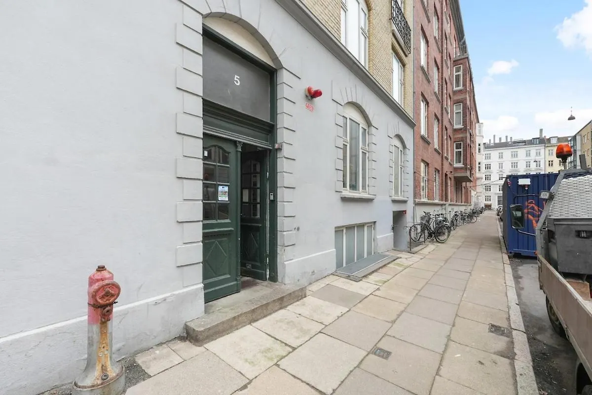 Apartment Spacious And Stylish Apt In Cph Copenhagen