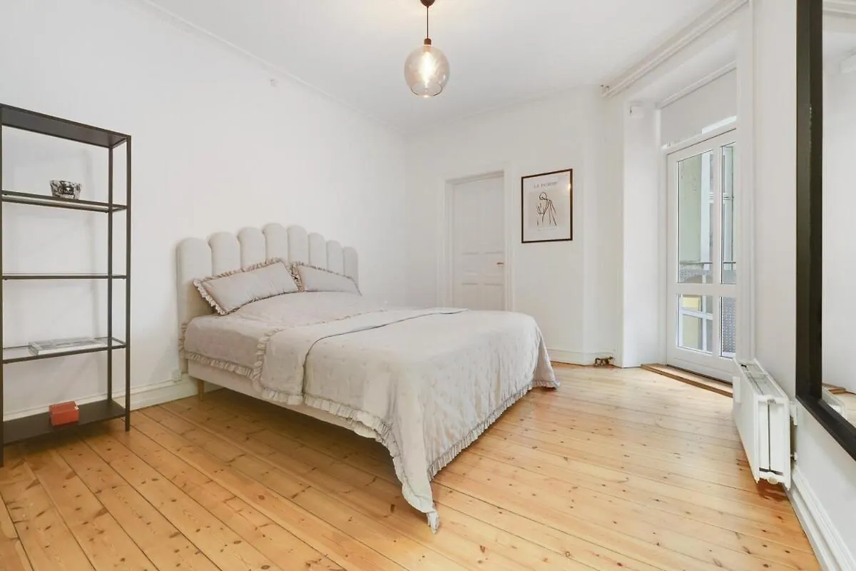 Apartment Spacious And Stylish Apt In Cph Copenhagen Denmark