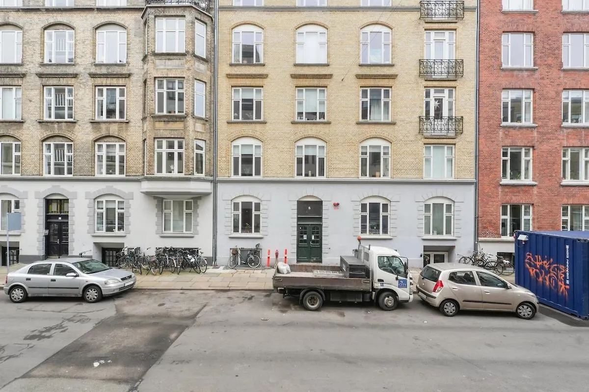 Spacious And Stylish Apt In Cph Copenhagen